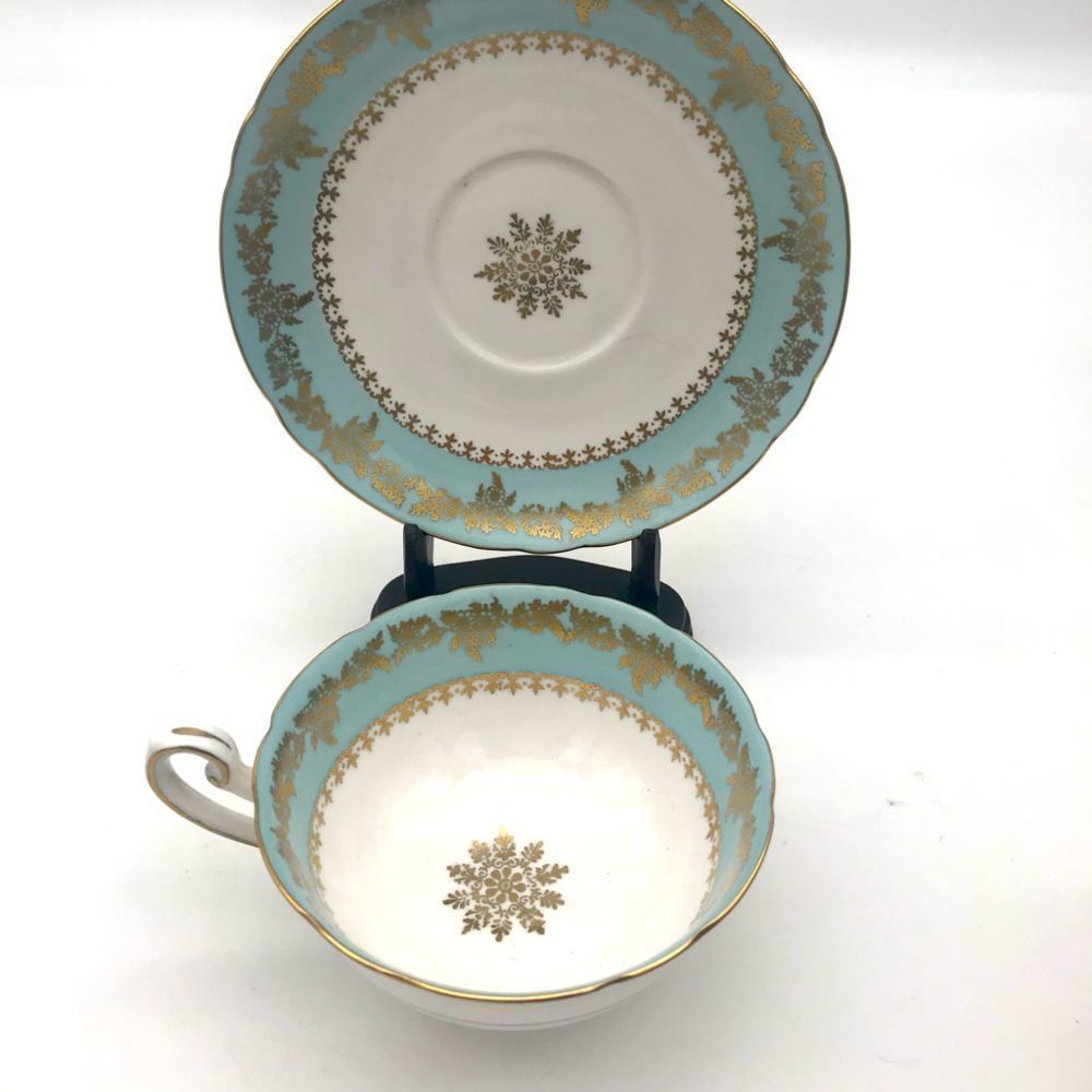 Shelley Blue & Gold Snowflake Teacup & Saucer 1940